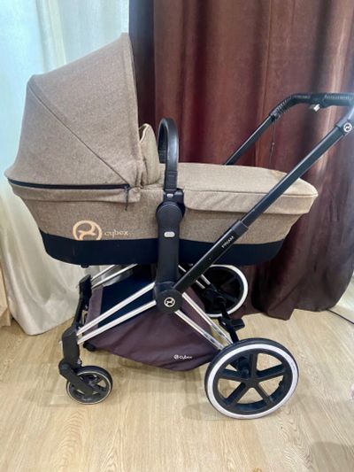 Лот: 24786999. Фото: 1. Коляска cybex Priam lux platinum... Коляски