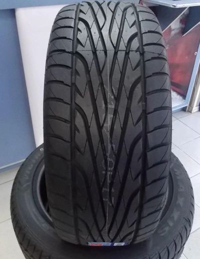 Лот: 15968794. Фото: 1. 235/45R17 97W XL Maxxis MA-Z3... Шины