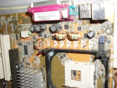 Лот: 273753. Фото: 1. мамка неисправна asus p4b266. Материнские платы