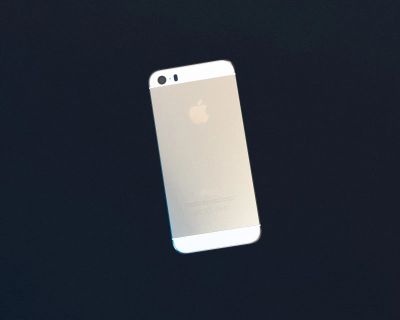 Лот: 19823596. Фото: 1. Корпус iPhone 5S золото (1 класс... Другое (запчасти, оборудование)