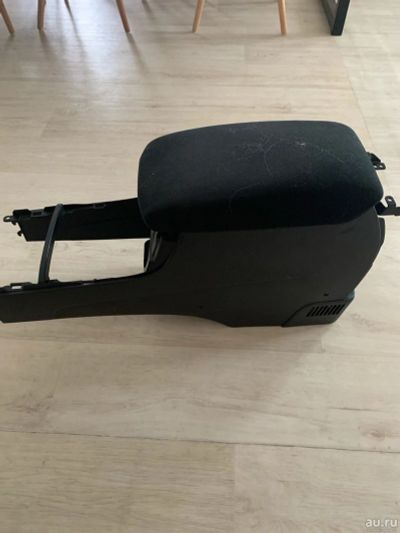Лот: 17969793. Фото: 1. Подлокотник для toyota camry. Салон
