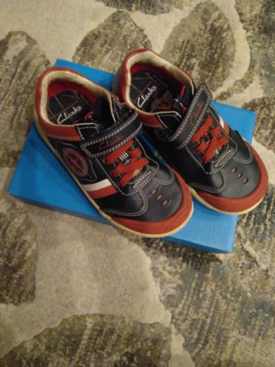 Лот: 15870611. Фото: 1. Кроссовки Clarks, 27 рр, 17 см. Кеды, кроссовки