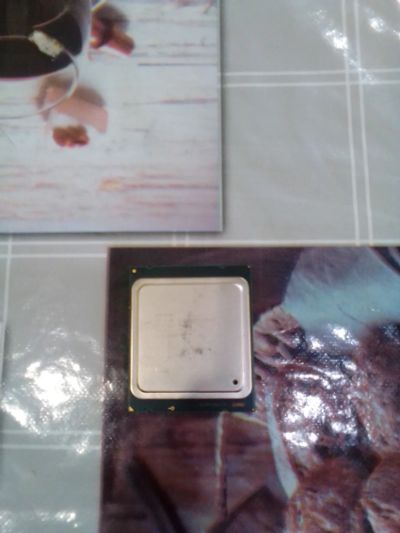 Лот: 18395346. Фото: 1. Процессор Intel® Xeon® E5-2620. Процессоры