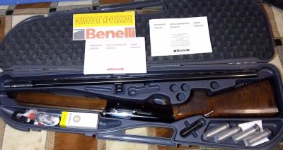 Лот: 5588023. Фото: 1. Benelli Montefeltro 12x76 пятизарядка... Охотничье оружие