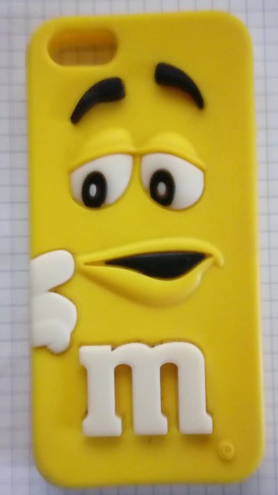 Лот: 11858989. Фото: 1. чехол M&M’s желтый для айфона... Чехлы, бамперы