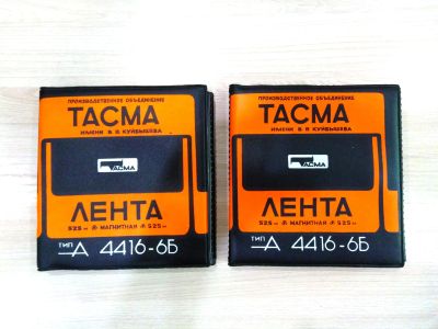 Лот: 16209232. Фото: 1. Футляр для бобины 2шт. Аудиозаписи
