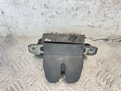 Лот: 25529768. Фото: 1. замок двери багажника Opel Astra... Кузов