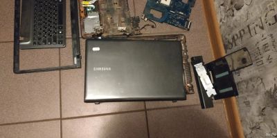 Лот: 12994409. Фото: 1. ноутбук samsung np 355 разобранный... Комплекты запчастей
