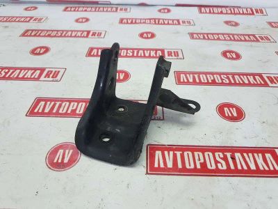 Лот: 20899518. Фото: 1. Кронштейн подушки двигателя Toyota... Двигатель и элементы двигателя