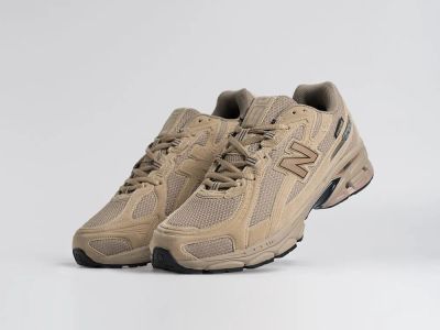 Лот: 25581651. Фото: 1. Кроссовки New Balance 740. Кеды, кроссовки, слипоны