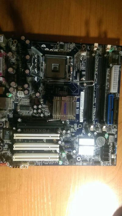 Лот: 7015215. Фото: 1. Материнская плата 775 DDR1 PCI-E... Материнские платы