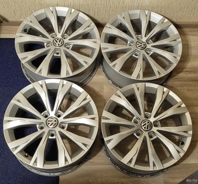 Лот: 18175937. Фото: 1. Оригинальные диски Montana VW... Диски