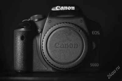 Лот: 2264284. Фото: 1. Canon EOS 500D BODY + Флешка SD... Цифровые зеркальные