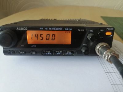Лот: 21539949. Фото: 1. Трансивер Alinco DR130 TЕ2. Рации, радиостанции
