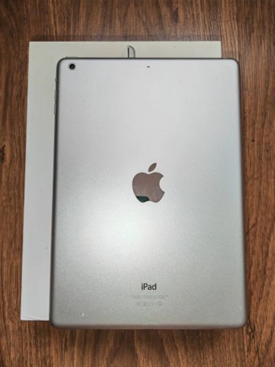 Лот: 23770581. Фото: 1. Ipad Air wi-fi 16gb Айпад оригинал. Планшеты