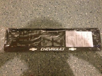 Лот: 3032641. Фото: 1. Рамка под гос.номер Chevrolet. Другое (автозапчасти)