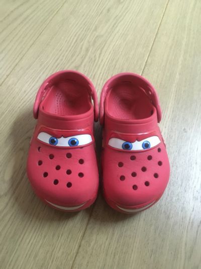 Лот: 11620017. Фото: 1. Кроксы Crocs оригинал.Размер 10. Шлепанцы, сланцы