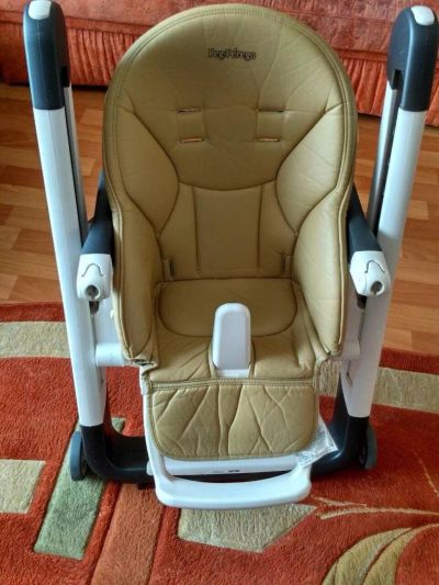 Лот: 11255285. Фото: 1. Стульчик для кормления Peg Perego... Стульчики для кормления