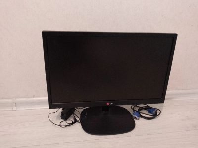 Лот: 21117709. Фото: 1. монитор Lg 21.5. ЖК-мониторы