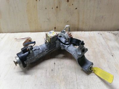 Лот: 18712905. Фото: 1. Замок зажигания Toyota Windom... Электрооборудование