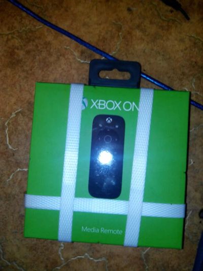 Лот: 6693340. Фото: 1. Пульт ДУ для Xbox One. В упаковке... Аксессуары для игровых приставок, консолей, геймпады