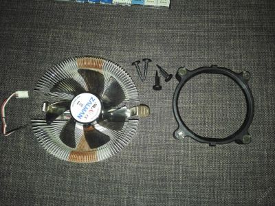 Лот: 5570847. Фото: 1. Кулер для процессора Zalman "CNPS7000C-AlCu... Системы охлаждения