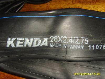 Лот: 4841508. Фото: 1. Камера Kenda DH 26"Х2.40/2.75... Запчасти