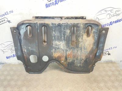 Лот: 25366436. Фото: 1. защита двигателя Renault Sandero... Двигатель и элементы двигателя