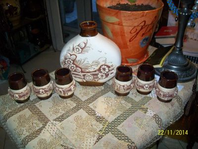 Лот: 4783233. Фото: 1. продам штоф21*21см+6кружек. Фарфор, керамика