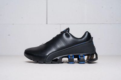 Лот: 11178730. Фото: 1. Кроссовки Adidas Porsche Design... Кеды, кроссовки, слипоны
