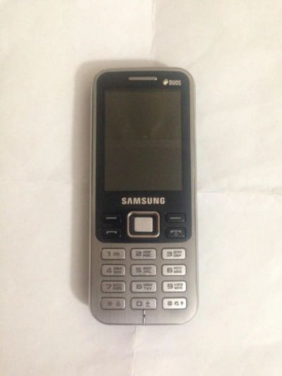 Лот: 8592153. Фото: 1. Samsung c3322. Кнопочные мобильные телефоны