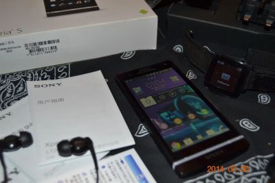 Лот: 3803620. Фото: 1. Sony Xperia S 32Gb | + Сенсорные... Смартфоны
