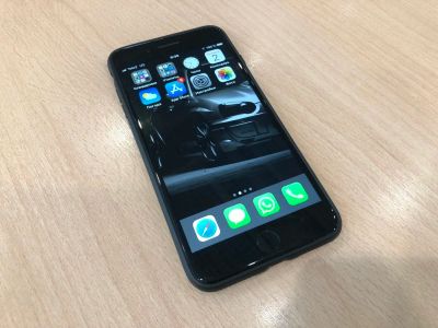 Лот: 10845510. Фото: 1. Iphone 7 plus 128gb. Смартфоны