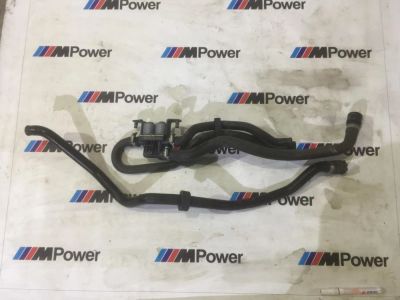 Лот: 11092572. Фото: 1. Шланги печки BMW Е53. Двигатель и элементы двигателя