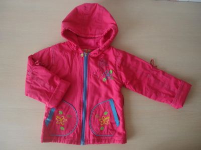 Лот: 9026865. Фото: 1. Курточка, размер 110. Верхняя одежда
