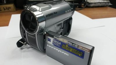 Лот: 6336254. Фото: 1. Видеокамера Sony DCR-DVD810E... Видеокамеры
