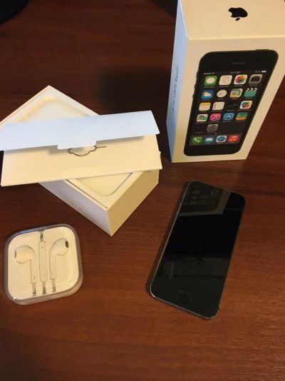 Лот: 9463974. Фото: 1. iPhone 5S 16 GB оригинал. Смартфоны