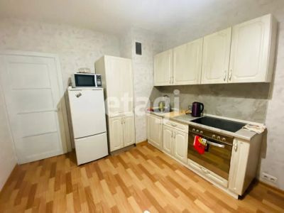 Лот: 24955458. Фото: 1. Сдам 1-комн. кв. 50 кв.м. Красноярск... Квартиры, студии