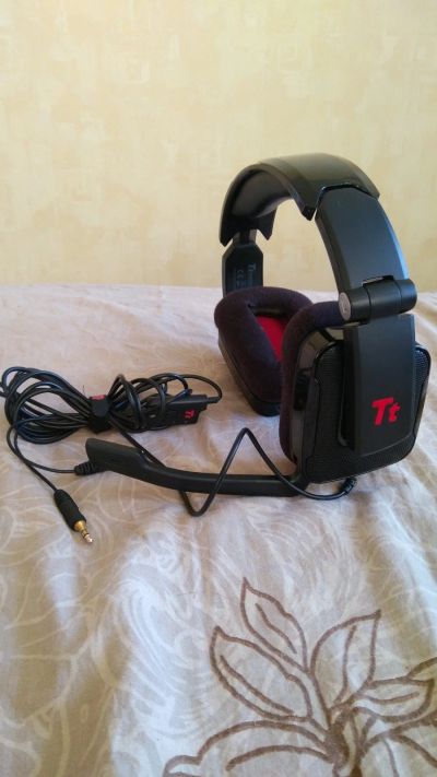 Лот: 13990202. Фото: 1. Игровая гарнитура (наушники) Thermaltake... Наушники, гарнитуры