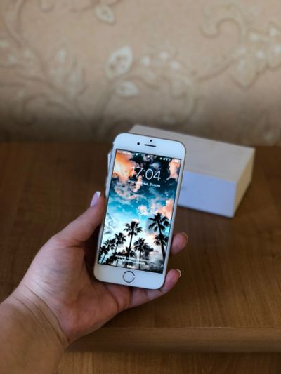 Лот: 11770615. Фото: 1. APPLE iPHONE 6 / 64 GB / GOLD... Смартфоны