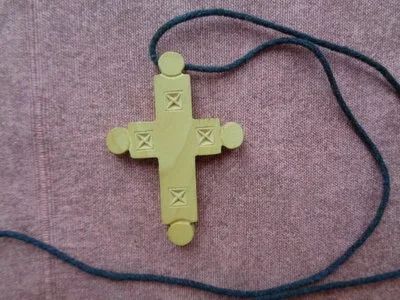 Лот: 10764955. Фото: 1. нательный православный крест из... Талисманы, амулеты, предметы для магии