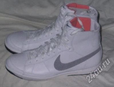 Лот: 879069. Фото: 1. новыe NIKE Blazer Mid кроссовки... Кеды, кроссовки, слипоны