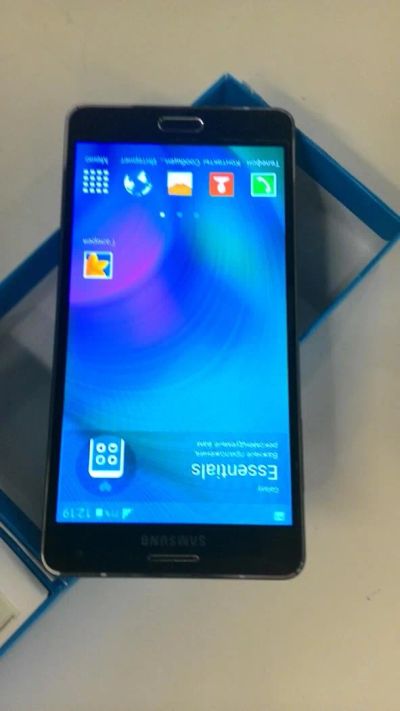 Лот: 6247659. Фото: 1. Samsung Galaxy A7. Смартфоны