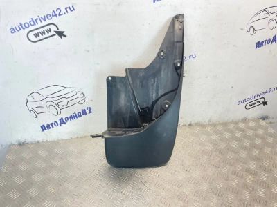 Лот: 25112129. Фото: 1. брызговик Toyota Land Cruiser... Двигатель и элементы двигателя