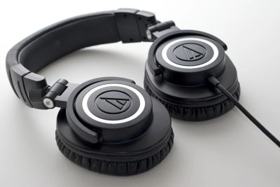Лот: 4262729. Фото: 1. Audio-Technica ATH-M50. Наушники, гарнитуры