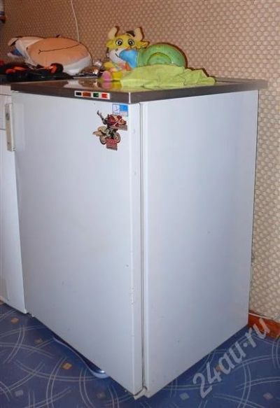 Лот: 233609. Фото: 1. Морозилка Бирюса 14. Холодильники, морозильные камеры