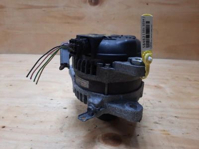 Лот: 18843371. Фото: 1. Генератор Toyota Noah ZRR70G 3ZRFE... Электрооборудование