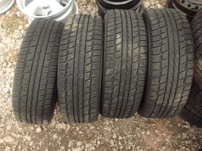 Лот: 4588301. Фото: 1. Зимнии шины 195/65R15 Dunlop DS2... Шины