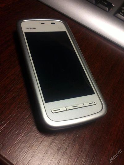 Лот: 5479248. Фото: 1. Nokia 5230 ( Их 2 штуки ) Один... Кнопочные мобильные телефоны