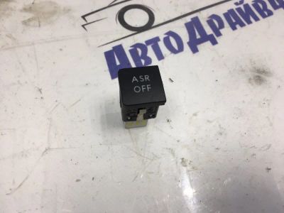 Лот: 21716627. Фото: 1. кнопка ASR Volkswagen Jetta 1K2. Двигатель и элементы двигателя